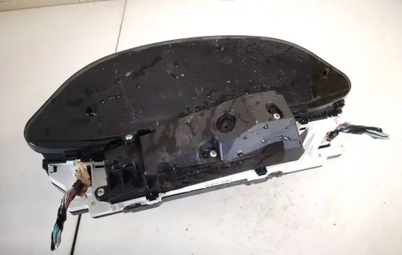 Toyota Yaris Speedometer (instrument cluster) 838000d660d