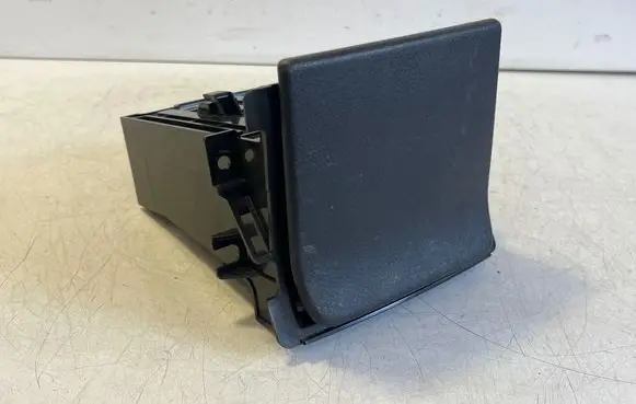 Nissan X-Trail T31 Cup holder back 96965JG00A