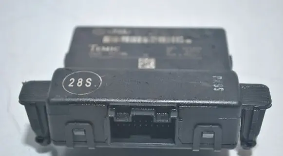 Volkswagen Touran I Gateway control module 1K0907530E