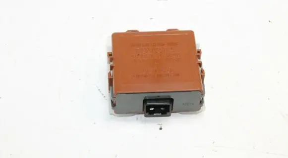 Lexus RX 330 - 350 - 400H Tire pressure control unit 897600E020