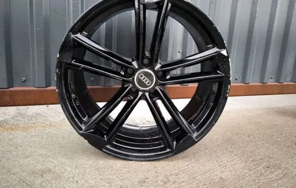 Audi A4 S4 B6 8E 8H R20 alloy rim 