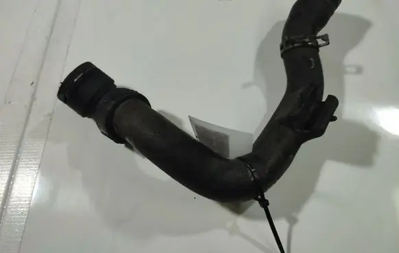 Skoda Superb B5 (3U) Engine coolant pipe/hose 