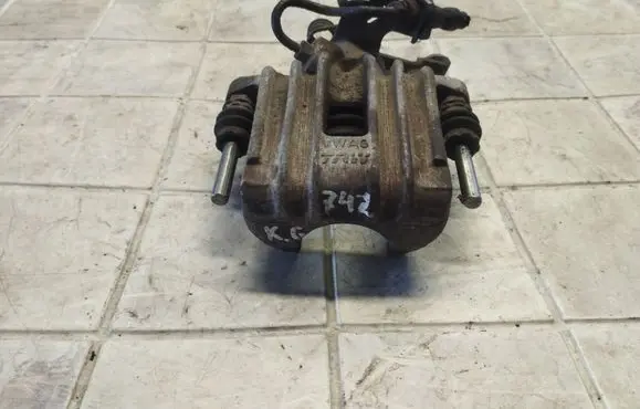 Skoda Octavia Mk2 (1Z) Rear brake caliper