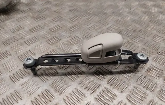 Chrysler Pacifica Seat belt adjustment rail 5LA64PD2AB