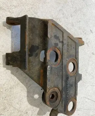 Mercedes-Benz COMPAKT W115 Generator/alternator bracket 1151550735