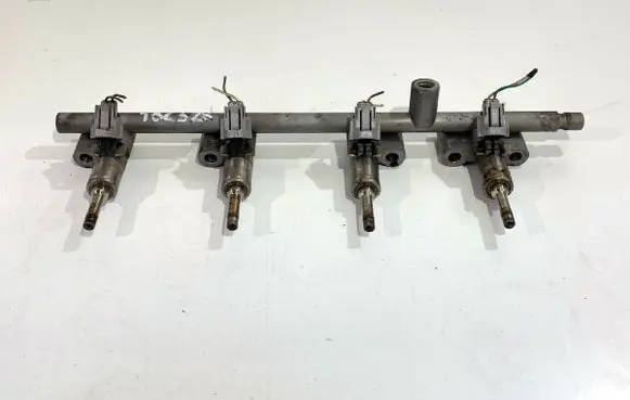 Renault Talisman Fuel main line pipe 0261500210