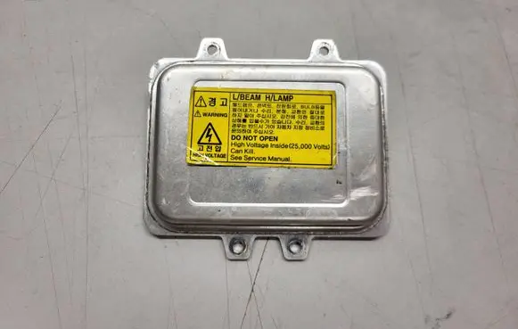 Headlight ballast module Xenon