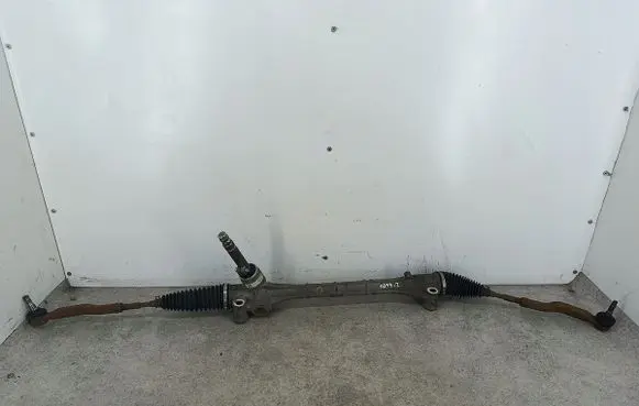 Toyota Avensis T270 Steering rack
