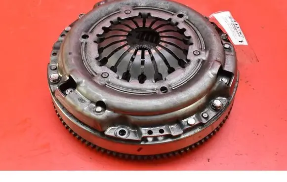 Toyota Corolla E10 Clutch set kit 31210-K0010