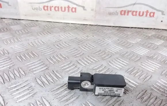 Ford Mondeo Mk III Airbag deployment crash/impact sensor 1S7T14B342AD