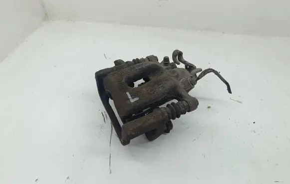 Mercedes-Benz Citan W415 Rear brake caliper