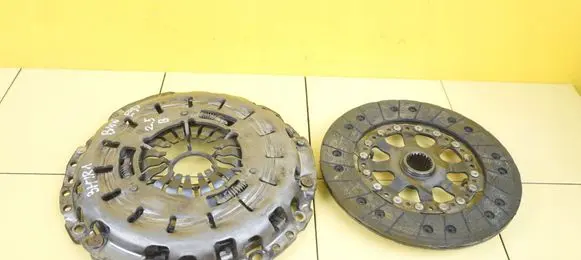 BMW 3 E90 E91 Clutch set kit 323063710 N52B25A N52B25AF