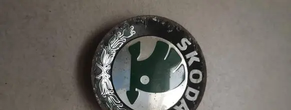 Skoda Superb B5 (3U) Original wheel cap 6u0601151l