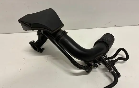 Mercedes-Benz A W177 Air intake duct part A2820901800