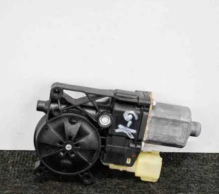 Ford Kuga II Rear door window regulator motor 0130822734