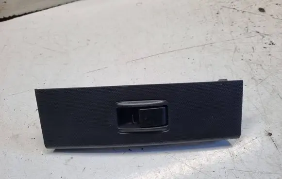 Toyota Corolla Verso AR10 Electric window control switch 742310F030