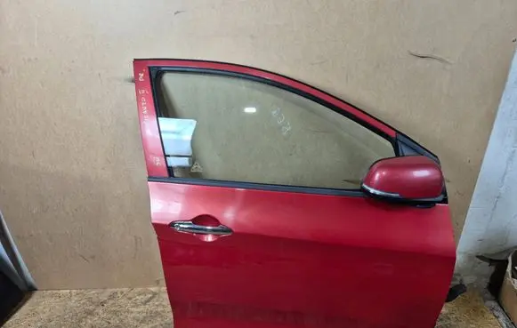 KIA Picanto Front door