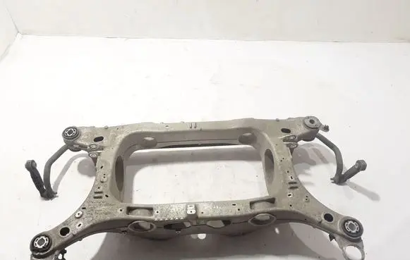 Volvo C40 Rear axle beam 32333885