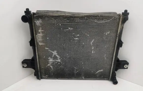 Jeep Grand Cherokee (WK) Coolant radiator