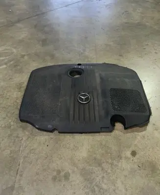 Mercedes-Benz E AMG W212 Engine cover (trim) A6510102767