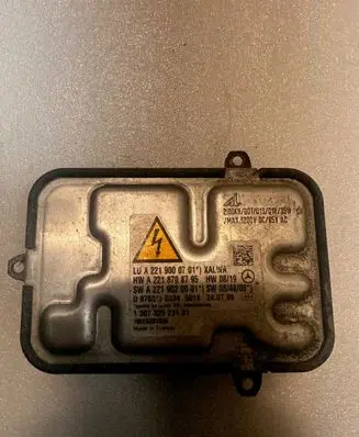 Mercedes-Benz S W221 Xenon control unit/module A2219000701
