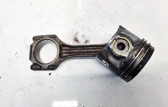 Audi A4 S4 B5 8D Piston with connecting rod 028H