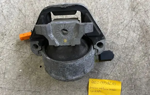 Audi A6 S6 C7 4G Engine mount bracket 4G0199382AD