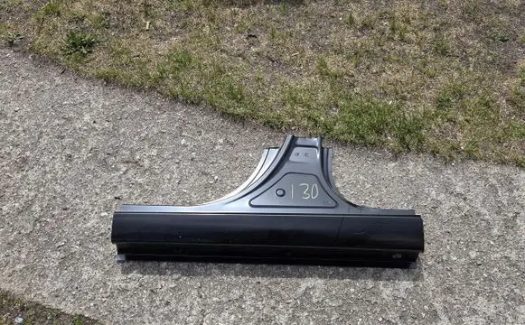 Hyundai i30 Sill 