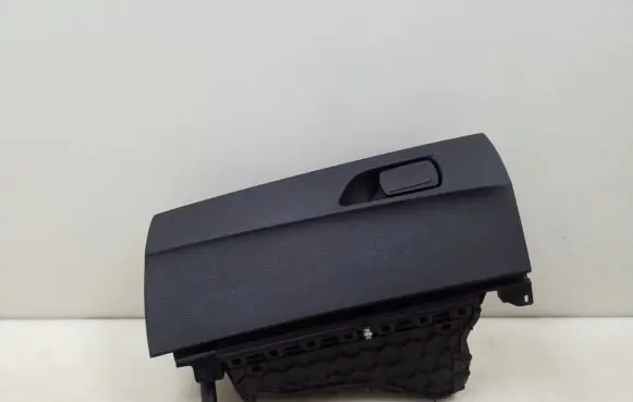BMW 1 F20 F21 Glove box