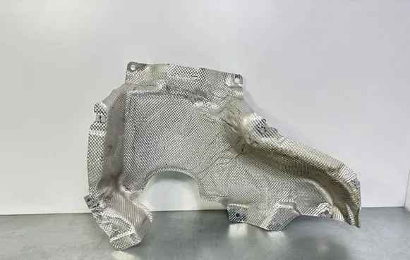 Land Rover Defender Heat shield in engine bay M8B2114B04BB
