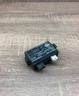 BMW 5 E39 Other relay 8362337 65892110