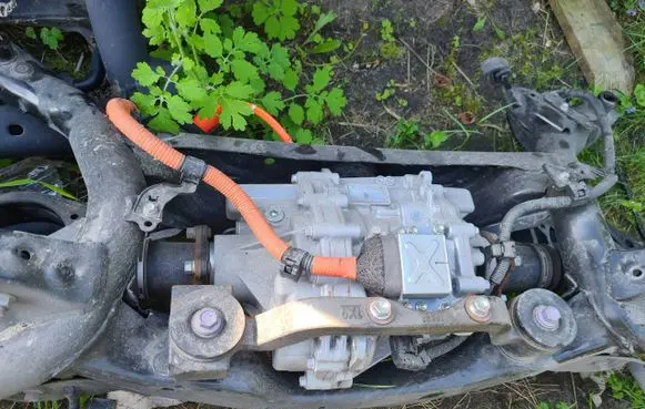 Front differential