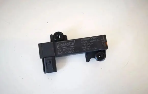 Antenna control unit