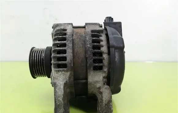Mazda 3 I Generator/alternator 3M5T10300YC