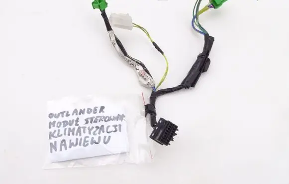 Mitsubishi Outlander Other wiring loom 8520A006