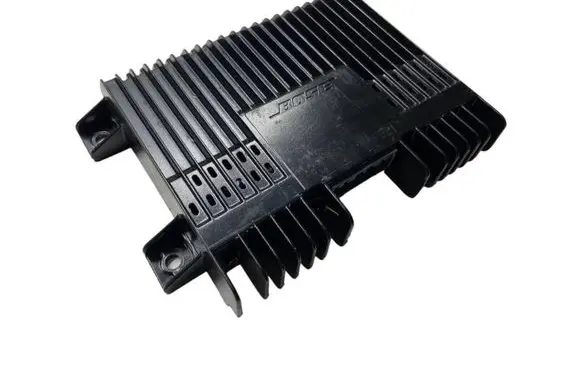 Audi A3 S3 8L Sound amplifier 8L0035223 256014 AMP2440A3