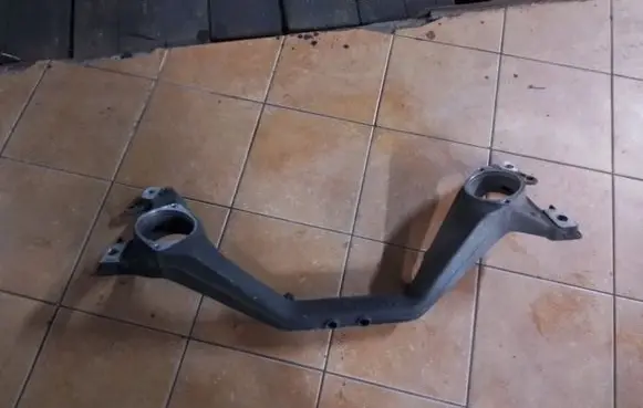 Audi Q7 4L Front subframe 7L6199207B