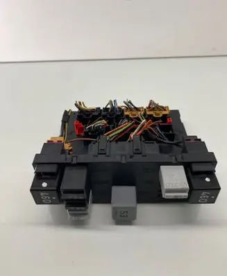 Volkswagen Touran I Comfort/convenience module 3C8937049E H54S2602 F005V00745