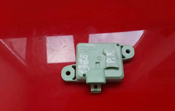 BMW X3 E83 Airbag deployment crash/impact sensor 65773412005 5WK43431 X0229787P