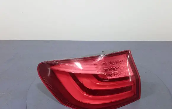 BMW 5 E60 E61 Rear/tail lights 7203233
