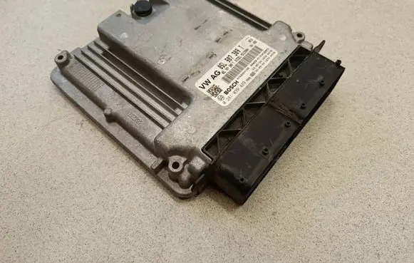 Volkswagen Passat Alltrack Engine control unit/module 05L907309T 0281039429