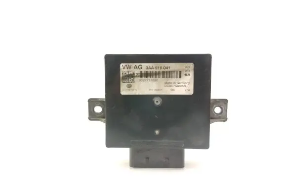 Volkswagen PASSAT B7 Power management control unit 3AA919041 0327772030 8ES01045240