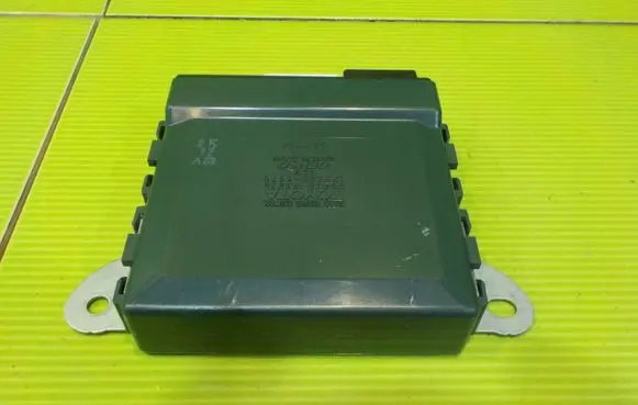 Lexus IS 220D-250-350 Other control units/modules 8943053030