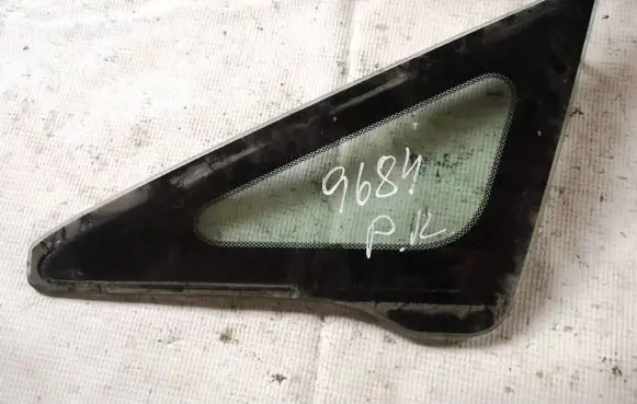 Honda Civic Front triangle window/glass 