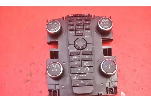Volvo C30 Climate control unit 30739671