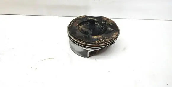 BMW 3 E90 E91 Piston 