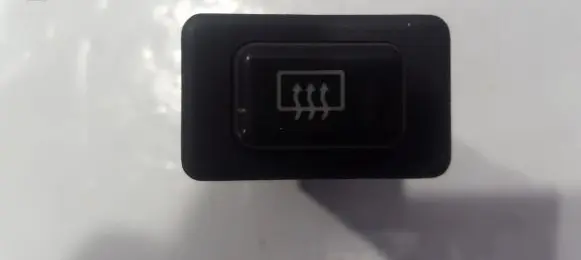 Mitsubishi Pajero Windscreen/window heater switch 73210