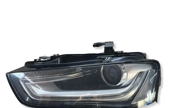 Audi A4 S4 B8 8K Headlight/headlamp 8K0941005