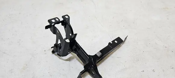 BMW 4 G22 G23 G24 G26 Headlight/headlamp mounting bracket 7422294