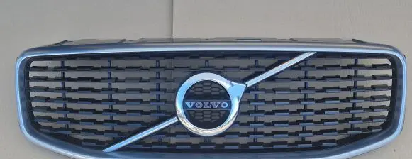 Volvo XC60 Front bumper upper radiator grill 31425538